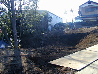畝堀の発掘跡